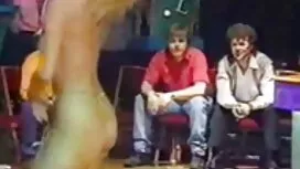 Taisia ​​Shanti سبزه ...