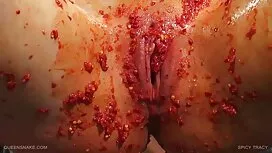 استخر کنار عکس از کو ...