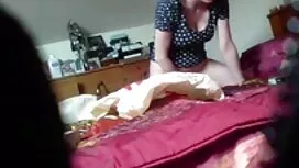 یک مدل جوان مصاحبه ا ...