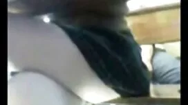یک غرفه جوان پس از د ...