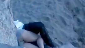 مردی به همراه همسرش  ...